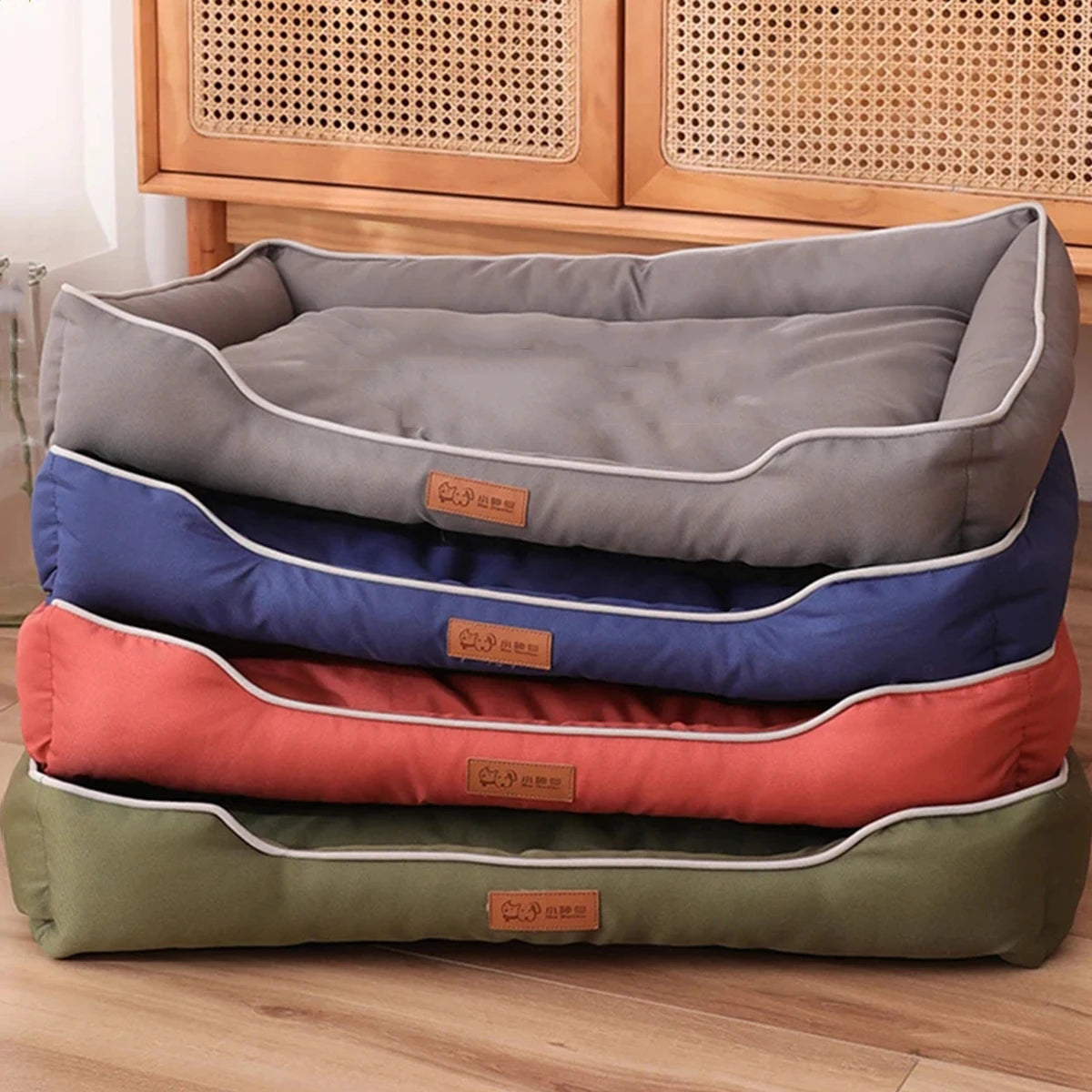 Cama Pet Impermeável 4 Estações com Bordas Altas e Base Resistente